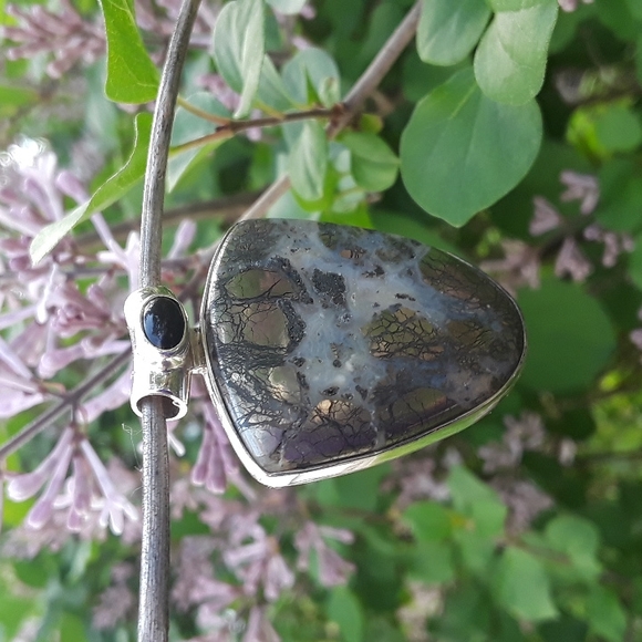Rare Pyrite in Agate w/ black onyx Sterling silver gemstone pendant shield - Picture 3 of 7